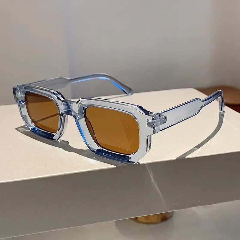 Bold Edge – Retro Clear Frame Sunglasses